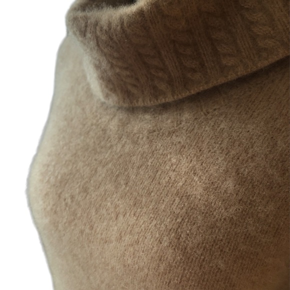100% Cashmere Sweater Tan Women’s XS - Picture 3 of 4